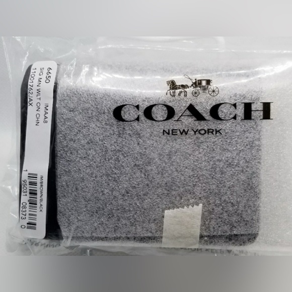 Coach Mini Wallet on a Chain Gold-tone Detachable Crossbody Card case - Picture 9 of 10